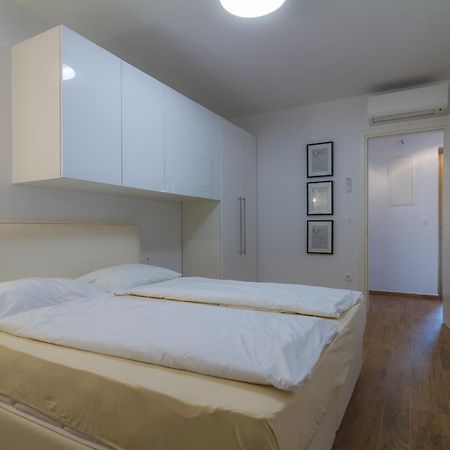 Villa Royal Supetarska Draga Habitación foto