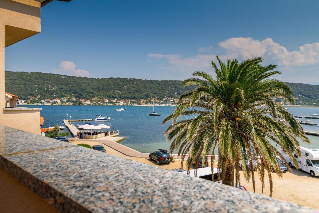 Villa Royal Supetarska Draga Exterior foto